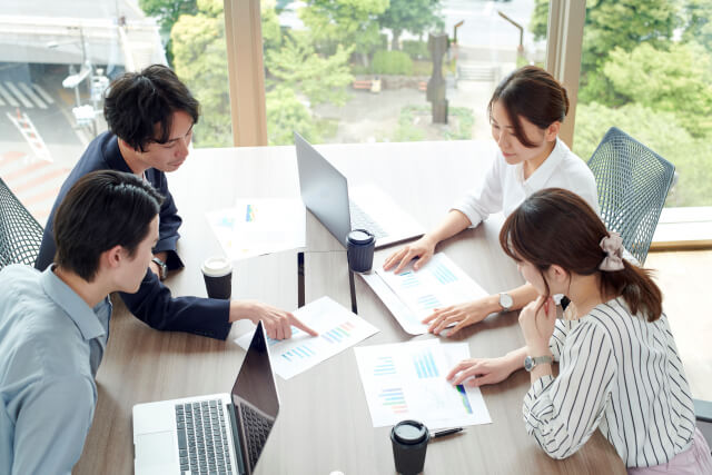 ブランディングLPを依頼する流れ